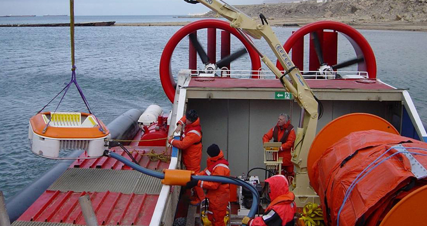Oil Spill Response Hovercraft Oil Spill Response Hovercraft
